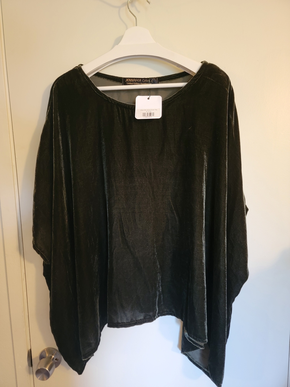 Jennafer Grace Velvet Oversized Top - Black